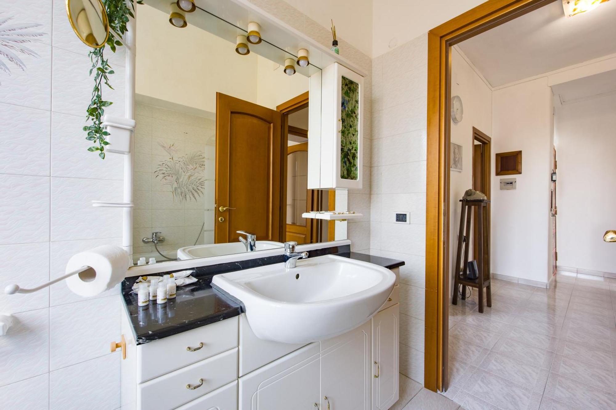 Mirti Classic Plaza Netflix Wi-Fi And Relax In Roma Apartment Екстериор снимка