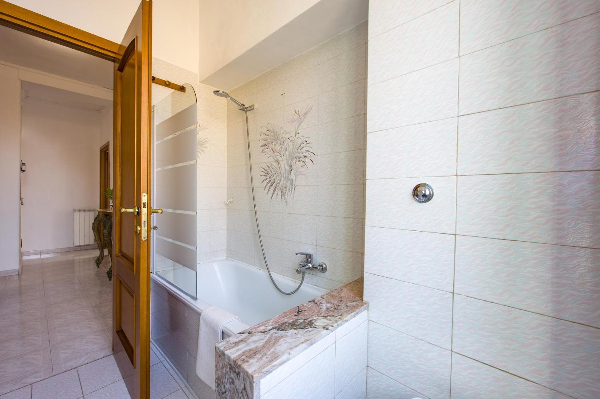 Mirti Classic Plaza Netflix Wi-Fi And Relax In Roma Apartment Екстериор снимка